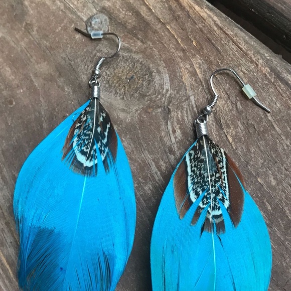 Turquoise Blue Pheasant Peacock Feather Earrings - Picture 3 of 3
